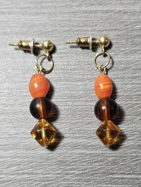 🦋 5 For $10 🦋 Autumn Vibes Beaded Stud Earrings